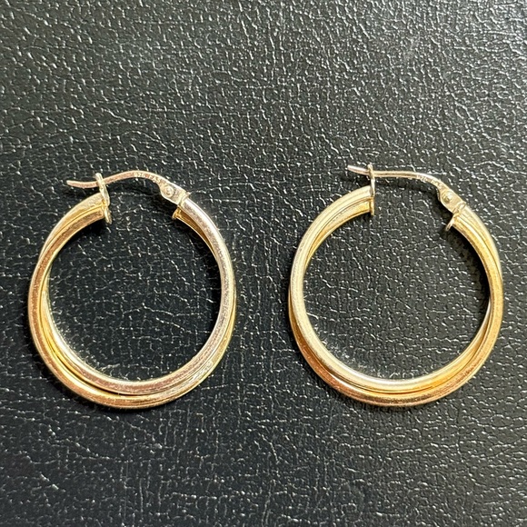 Sterling Silver 2 Tone Double Hoop Earrings Stamped 925 - Picture 7 of 8